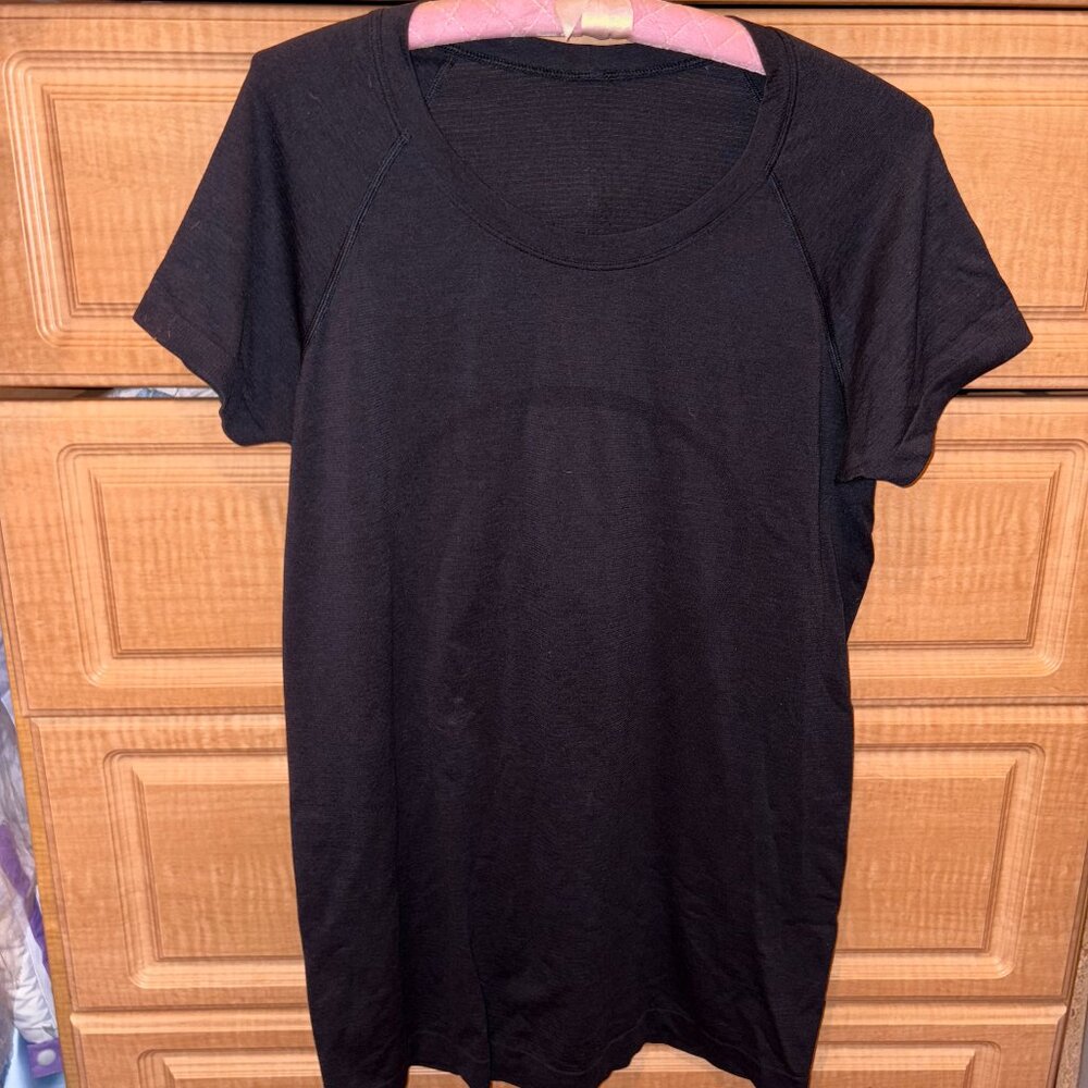 lululemon athletica Swiftly Tech 2.0 Tee